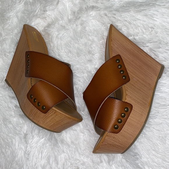 Mossimo Supply Co. Shoes - Mossimo Supply Tan Platform Wedges(Size 10)